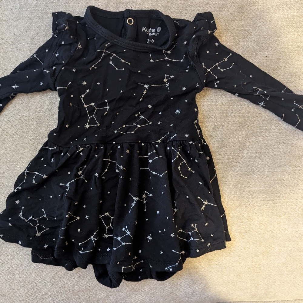 Kyte Baby Twirl bodysuit long sleeve - constellation